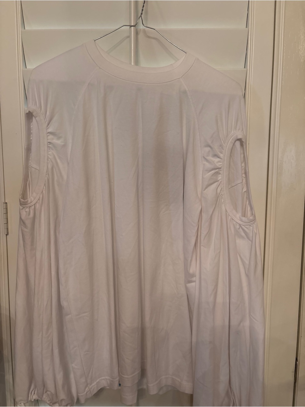 Burberry White Cold-Shoulder Long Sleeve Tee